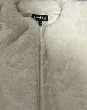 Nordstrom Cropped ivory white fur soft jacket thumbnail 4