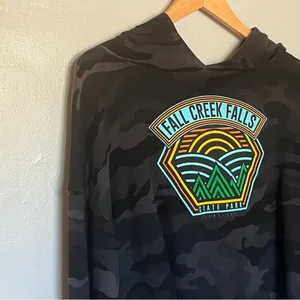 Fall Creek Falls State Park Tenesse Camo Cropped Hoodie Sweatshirt Black Large thumbnail 5