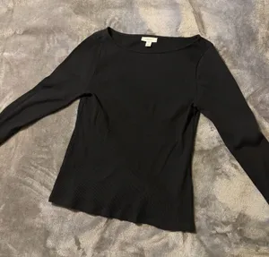 Ribbed Wide Neck long sleeve thumbnail 1