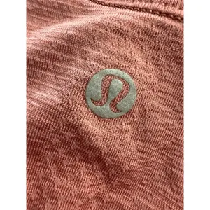NWT‎ lululemon Swiftly Tech Short Sleeve 2.0* Train- Size 4 CHRT Cherry Tint thumbnail 5