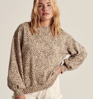 ABERCROMBIE Cheetah Print Sweatshirt thumbnail 1