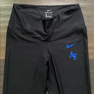 AIR FORCE Nike Leggings Womens Sz Large Black Blue Logo Air Force Falcons thumbnail 2