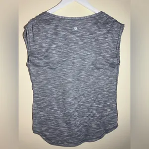 Lululemon Sweat Times Short Sleeve Sz 12 thumbnail 2