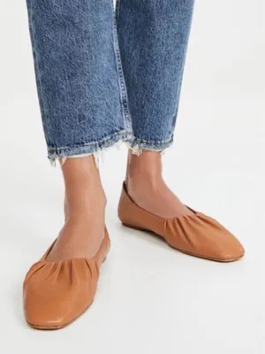 Vince Kali Gathered Ruched Camel Tan Soft Nappa Leather Ballet Flat US 7.5 thumbnail 1