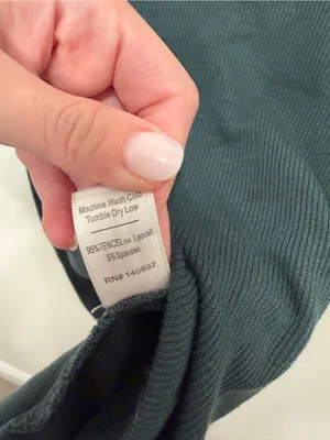 Marine Layer Dark Green Ribbed Mock Neck Short Sleeve Top‎ Size Small thumbnail 5