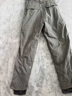 Volcom Mon Mothma Women’s Small Gray Snowboard Ski Pants Insulated Snow thumbnail 9
