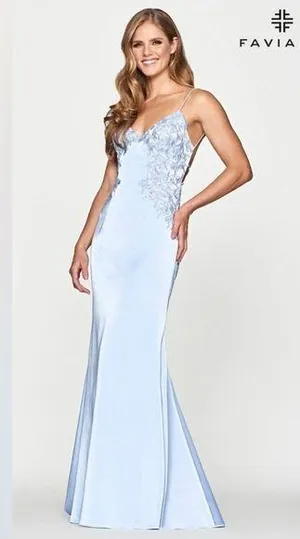 Faviana Lace Applique V Neck Prom Dress With Lace Up Back thumbnail 1