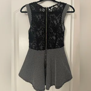 Black and White Polka Dot Bloues Size L thumbnail 2