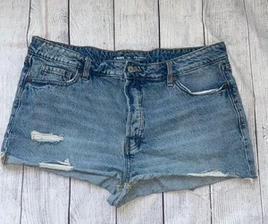 Old Navy Women's high rise OG Straight Denim Shorts thumbnail 1