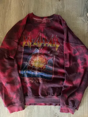 Urban Outfitters Def Leppard Oversized Sweatshirt thumbnail 1