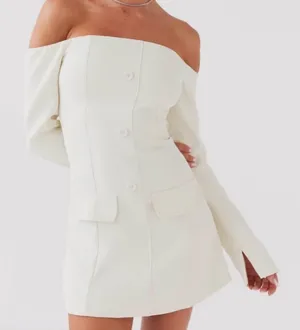 White Dress thumbnail 1