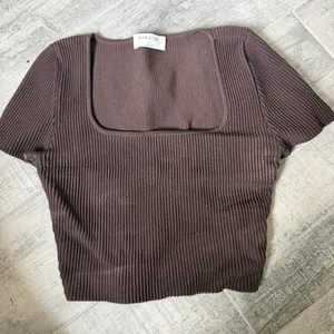 Aritzia Babaton Top Sculpt Knit thumbnail 2