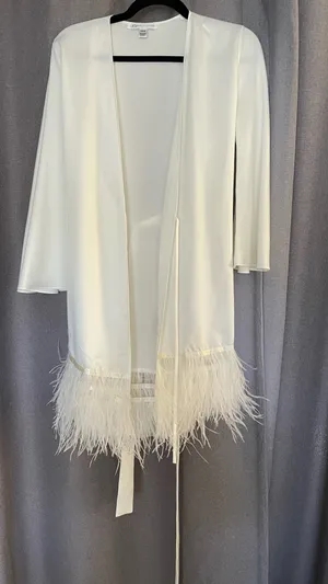 Ivory Satin Bridal Robe White Size XS thumbnail 2