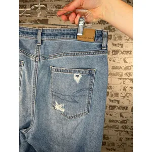 American Eagle | women mom jean denim distressed thumbnail 10
