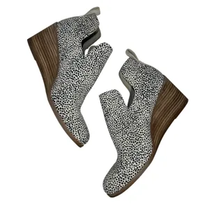 TOMS Kallie Cutout Ankle Wedge Bootie Macadamia‎ Cheetah 10016177 thumbnail 3
