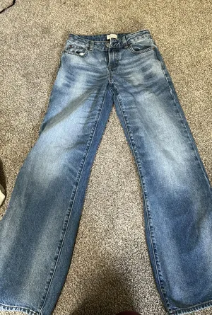 PacSun Low-Rise Baggy Jeans thumbnail 1
