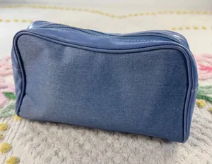 Estee Lauder Blue Denim‎ Faux Leather Cosmetic Makeup Travel Bag Pouch thumbnail 1