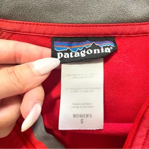 Patagonia • lightweight rain jacket/windbreaker sz S thumbnail 5