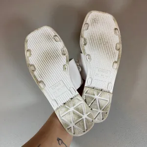 Schutz Lizzie Slide Sandals Womens 6 White Two Band Jelly Design Silver Studs thumbnail 5