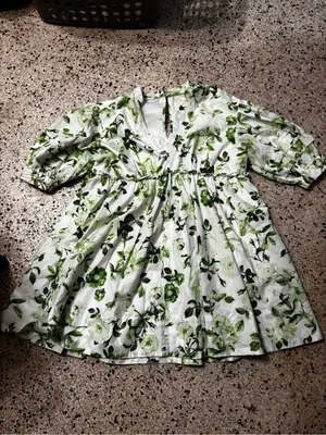 Maeve by Anthropologie V-Neck Tunic Dress in a white and green floral large thumbnail 5