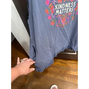 Natural Life "Kindness Matters" short sleeve sweatshirt women's XL thumbnail 4