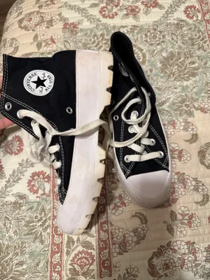 Converse High-Top Sneakers thumbnail 1