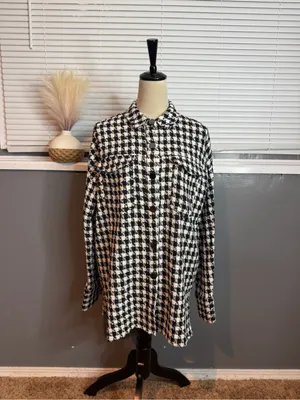 Shoedazzle Black & White Houndstooth Bouclé Shacket Jacket Oversized Medium thumbnail 2