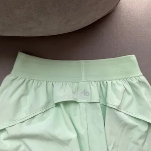 Alo Yoga Match Point Short Spearmint S thumbnail 6