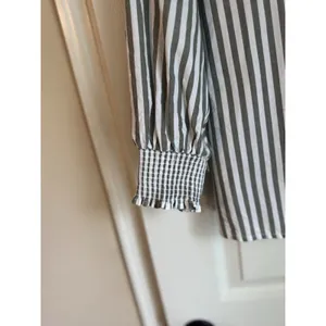 Maurice’s Striped Top 1X Plus Size Striped V Neck Poplin Blouse thumbnail 3