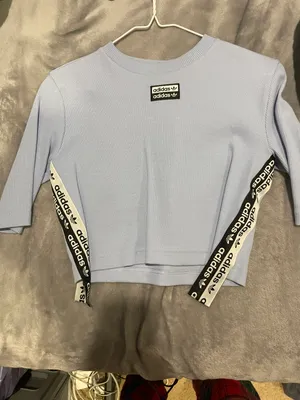 Adidas Crop Top thumbnail 2