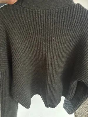 Abercrombie & Fitch Gray Ribbed Button-Up Cardigan Sweater thumbnail 4