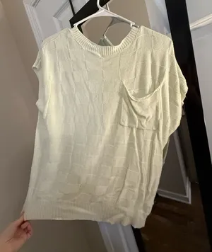 Boutique top thumbnail 1
