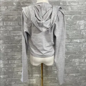 ZYIA Gray Yoga Shawl thumbnail 6