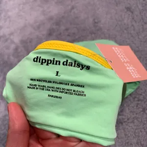 NWT Dippin daisys large brink top swim green thumbnail 8