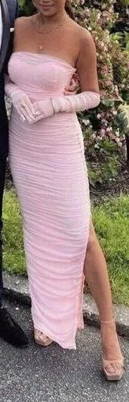 HOUSE OF CB Sofia Strapless Ruched Gown in Fairy Pink Size Large thumbnail 1
