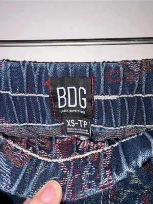 BDG Floral Tapestry Denim Jogger Pants - Navy Ground with Multi-Color Florals thumbnail 5