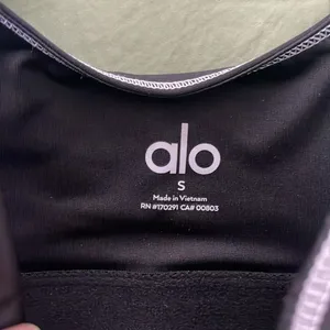 Black Alo Airlift Redefine Bra size Small thumbnail 8