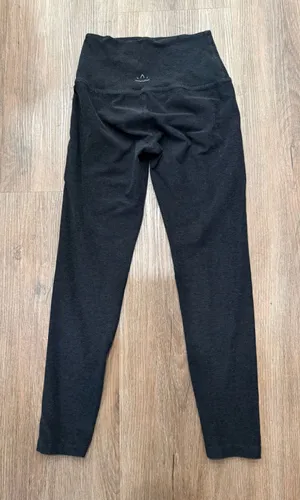 Beyond Yoga High Waist Leggings Charcoal Heathered Athleisure Workout‎ XS thumbnail 1