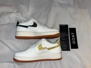 Nike Womens Air Force 1 '07 LXX "Vandalized' thumbnail 8