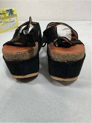 Woman’s New Forever Freya-23 Cork Platform Wedge Strappy Sandal Size 8.5 Black thumbnail 5