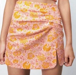 Paisley Pink Linen Mini Scrunch Skirt thumbnail 1