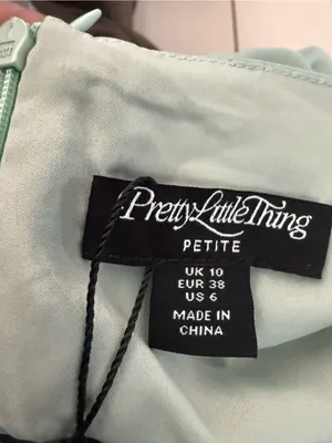 PrettyLittleThing PETITE GREEN BUTTON DETAIL FLOWY CHIFFON MINI DRESS Size 6P thumbnail 6