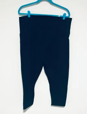 Maternity Black Leggings thumbnail 3