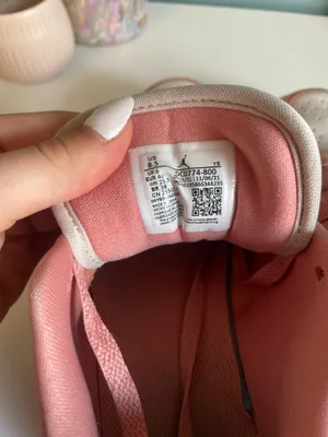 Jordan 1 Nike low thumbnail 3