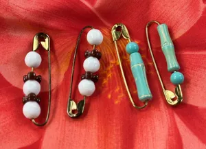 Vintage‎ Beaded Safety Pin Brooch Set Turquoise Faux Bamboo White Brown 4pc thumbnail 1