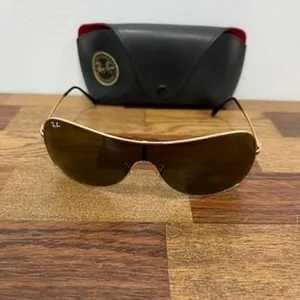 Ray-Ban Sunglasses Case Sun Vacation Unisex Oversized‎ Tech thumbnail 7