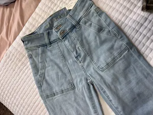 American Eagle Outfitters Jeans thumbnail 4
