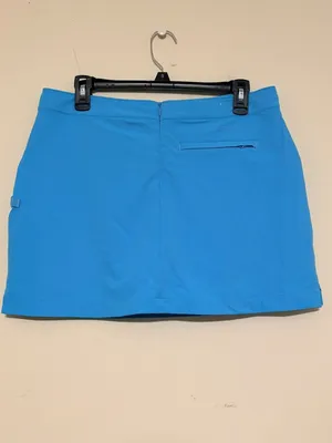 Women's Under Armour Performance Golf Baby Blue 15" Skort Size 8 thumbnail 2