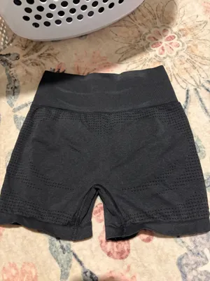 Gymshark Black Biker Shorts thumbnail 2