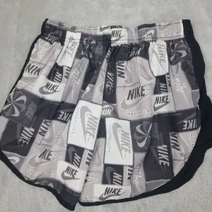 Nike Dri-Fit Women’s Gray Lined Running Workout Shorts Size‎ Small thumbnail 7
